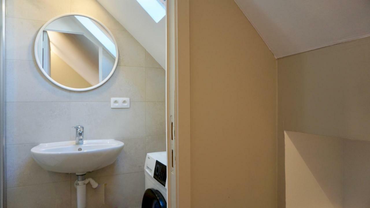 Unit 8 - Charming Loft Apt. Near Avenue Louise Free Parking Брюксел Екстериор снимка